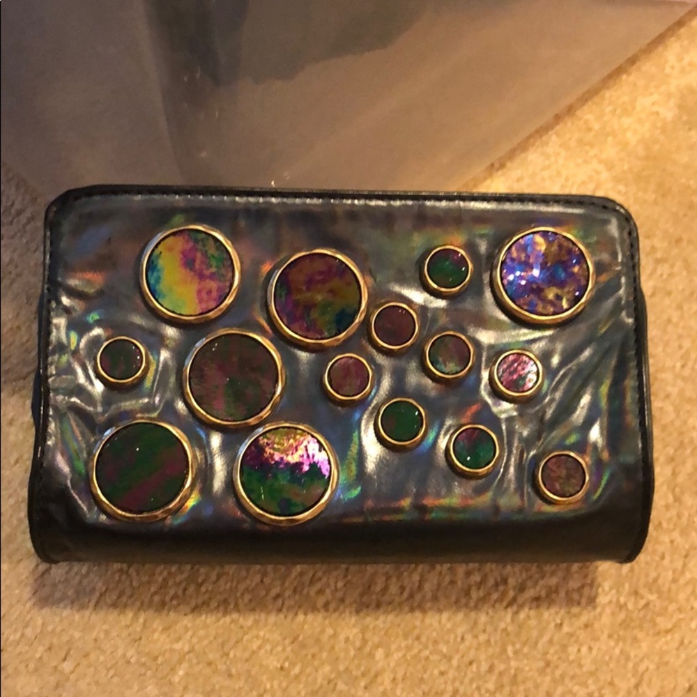 Meredith Wendell clutch bag